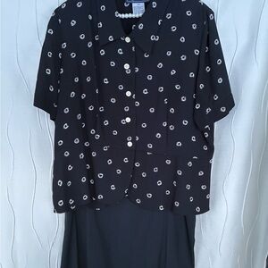 Maggie McNaughton Navy Blue and White Blouse and Skirt Set